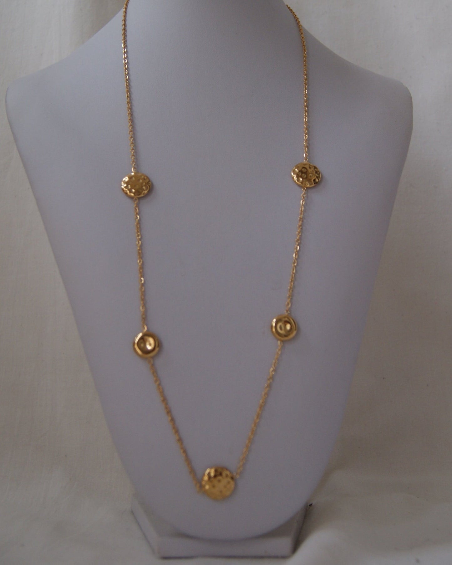 Collar lunares dorados